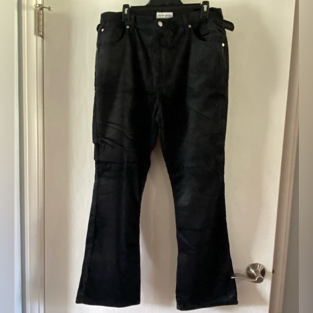 Chic Black Women's Straight Leg Pants